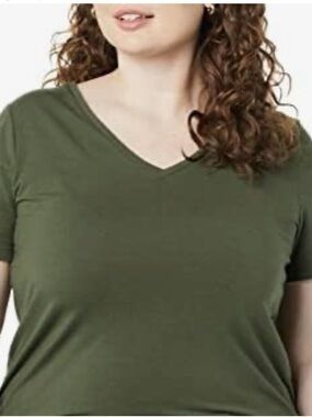 Olive Amazon Essentials Women's. V-neck t-shirt. Size XL new